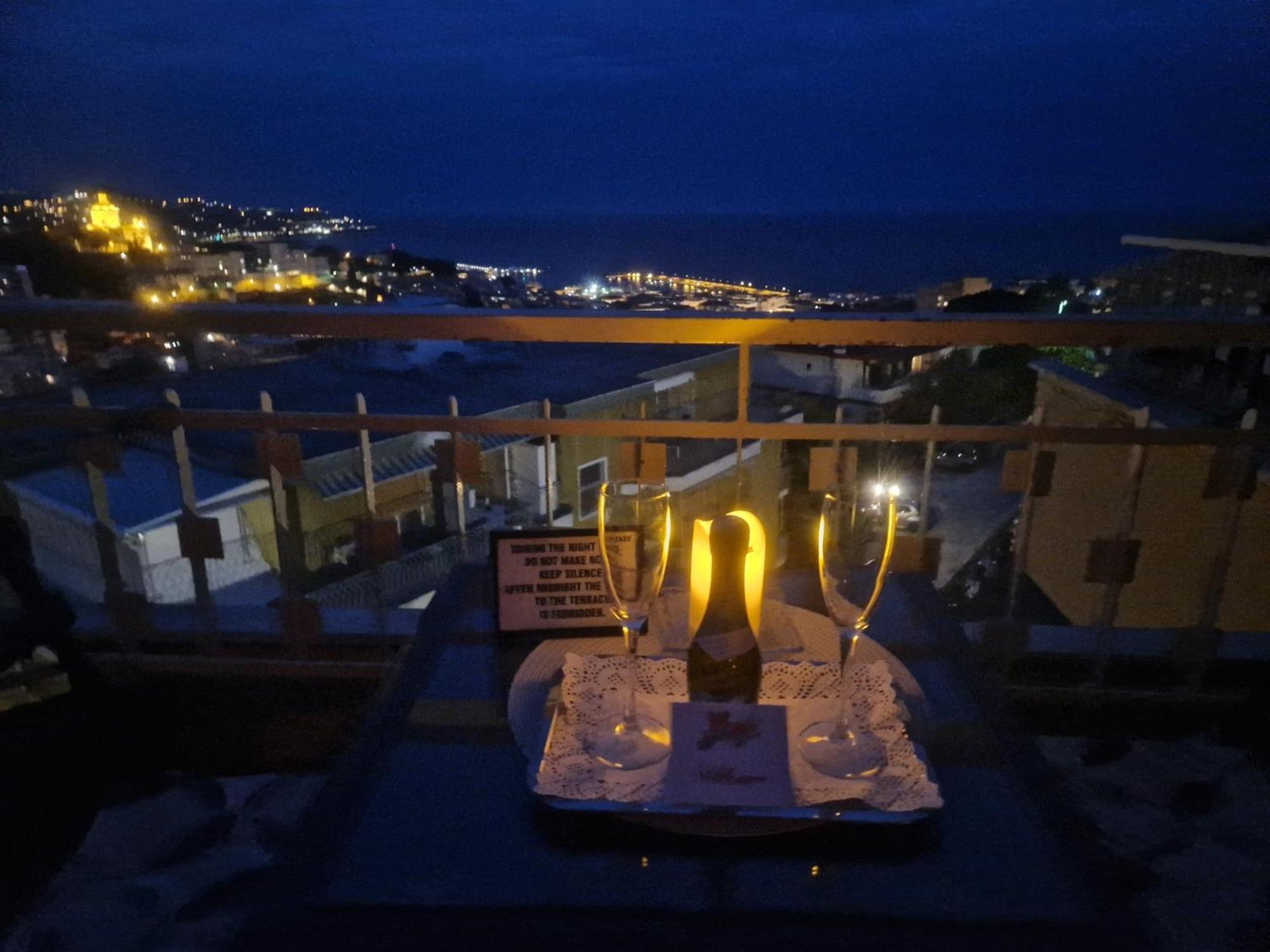 Il Paradiso Del Relax Private Room With Bathroom Parking 圣雷默 外观 照片